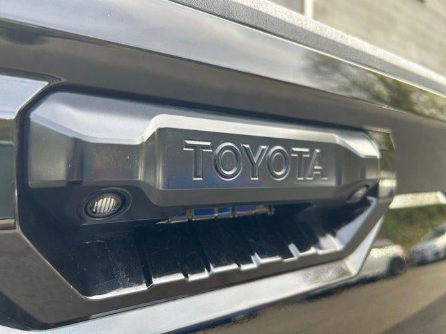 2023 Toyota TUNDRA 4X4 Limited 1 OWNER
