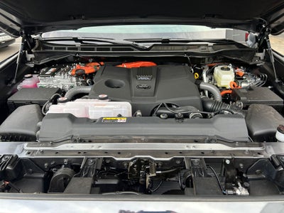 2026 Toyota Tundra i-FORCE MAX Platinum i-FORCE MAX
