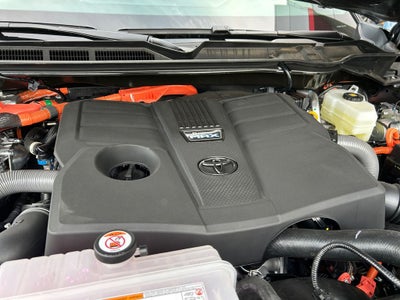 2026 Toyota Tundra i-FORCE MAX Platinum i-FORCE MAX