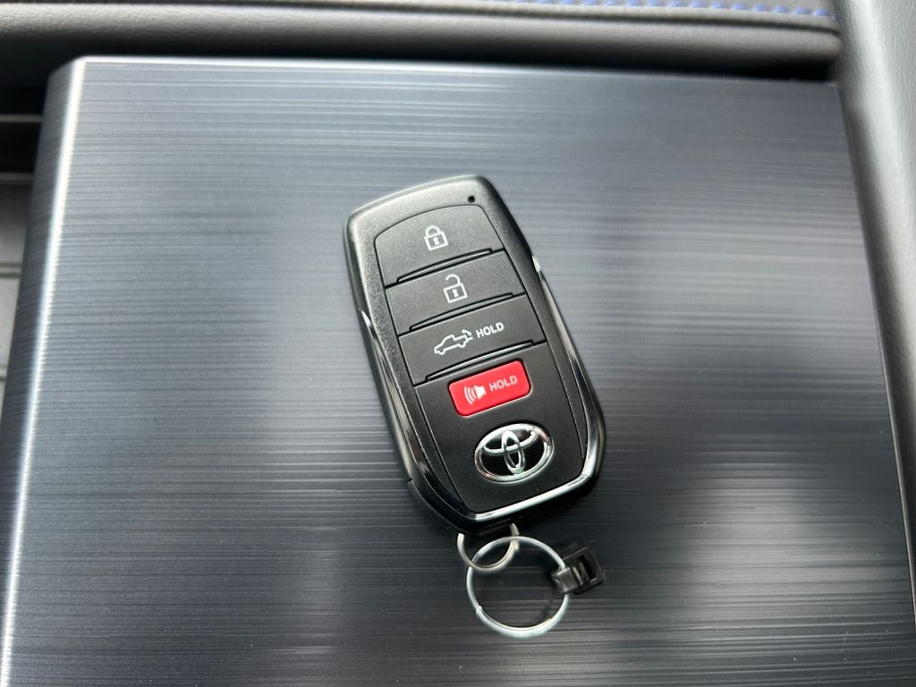 2026 Toyota Tundra i-FORCE MAX Platinum i-FORCE MAX