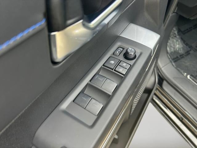 2023 Toyota Tundra Hybrid Platinum