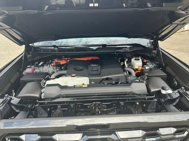 2023 Toyota Tundra Hybrid Platinum
