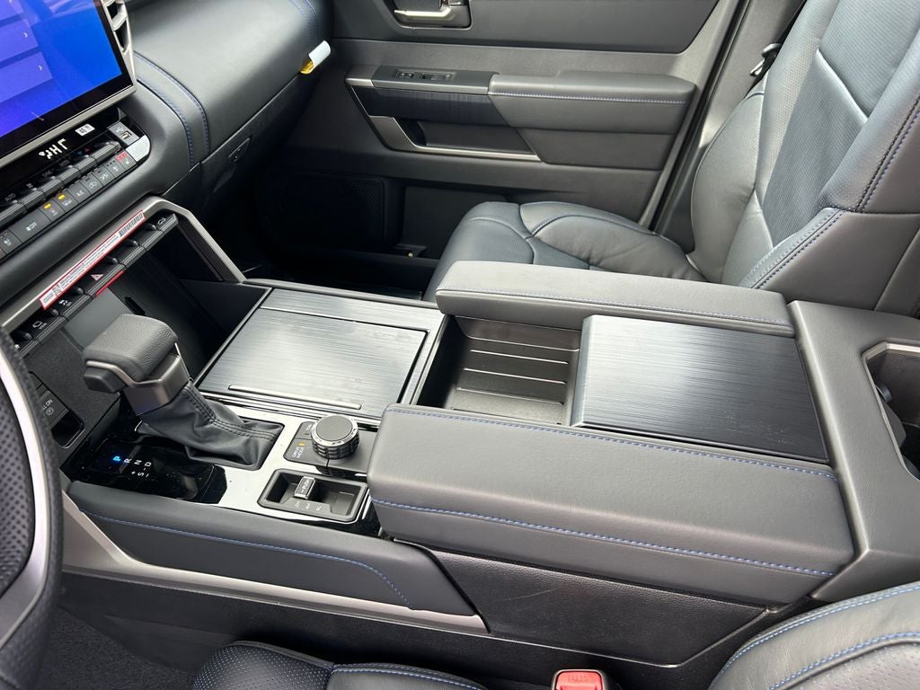 2026 Toyota Tundra i-FORCE MAX Platinum i-FORCE MAX