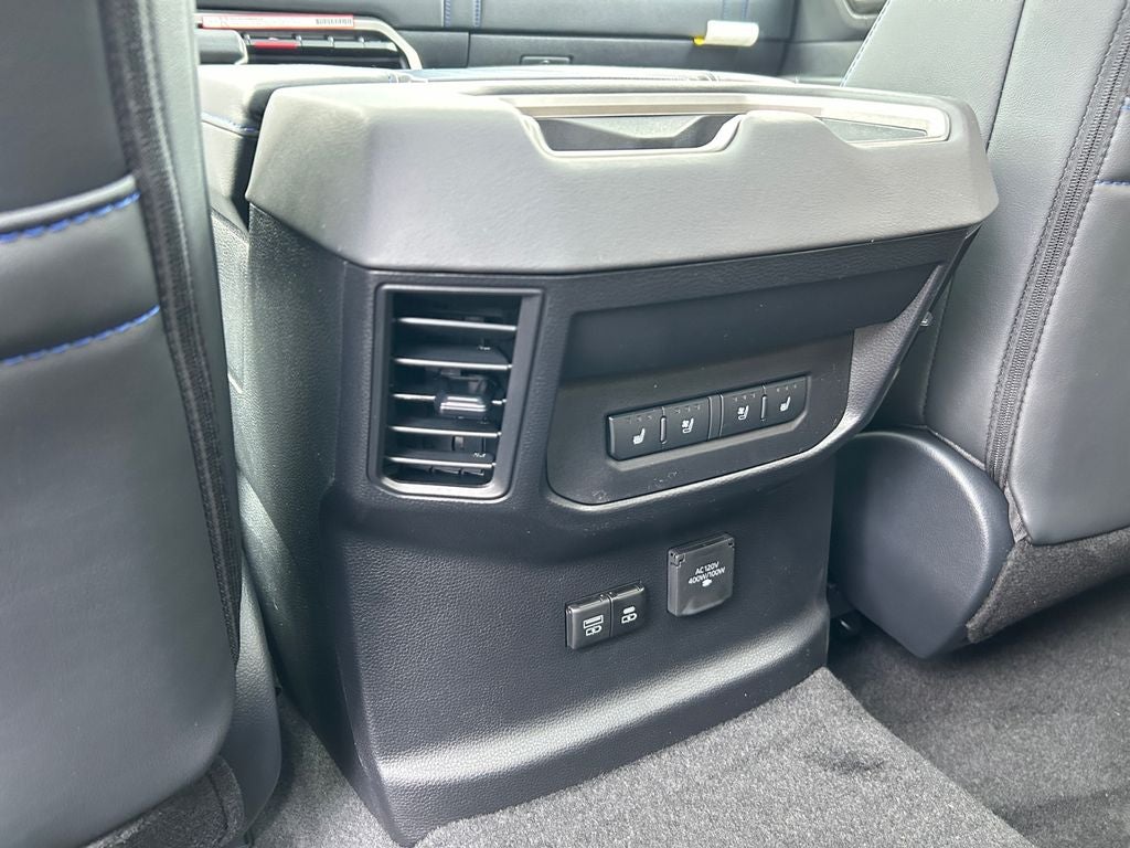 2026 Toyota Tundra i-FORCE MAX Platinum i-FORCE MAX