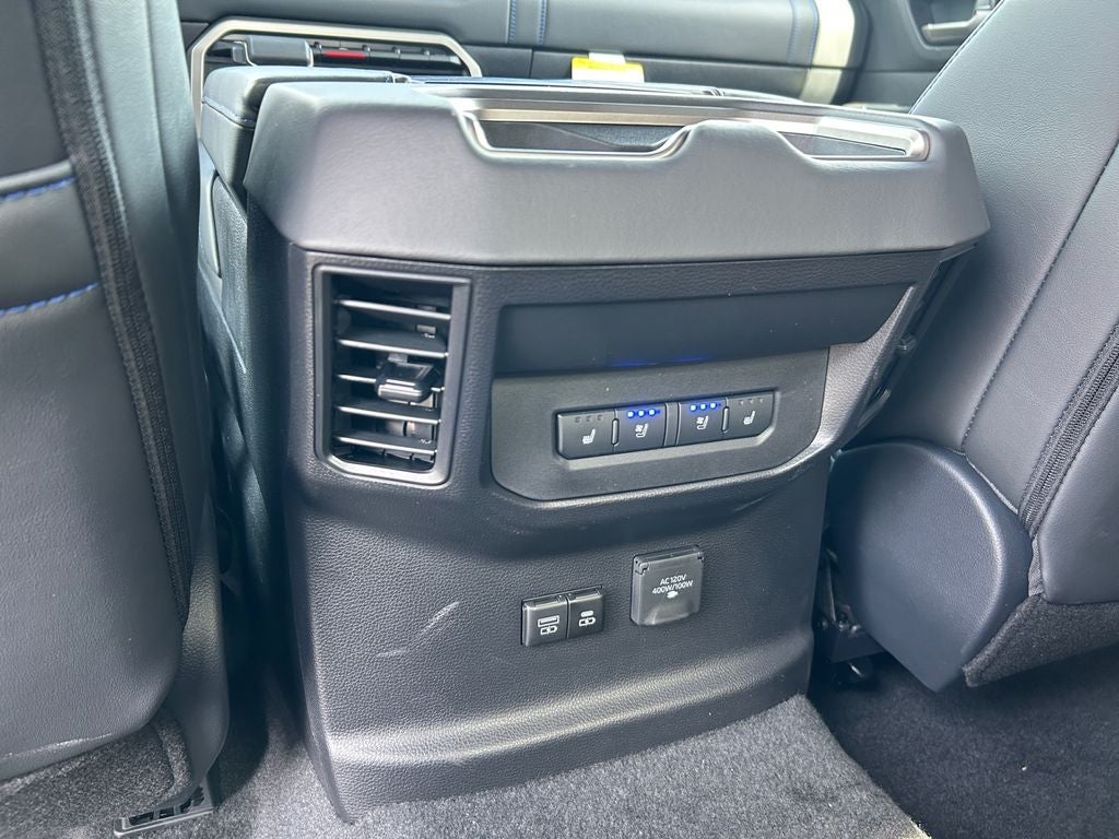 2026 Toyota Tundra i-FORCE MAX Platinum i-FORCE MAX