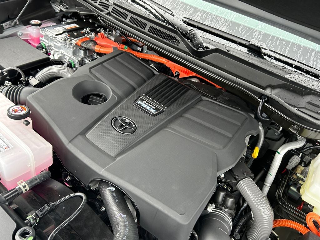 2026 Toyota Tundra i-FORCE MAX Platinum i-FORCE MAX