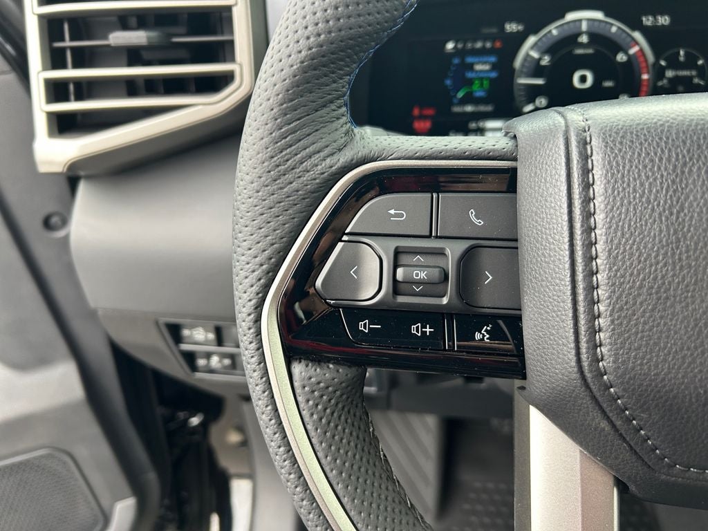 2026 Toyota Tundra i-FORCE MAX Platinum i-FORCE MAX