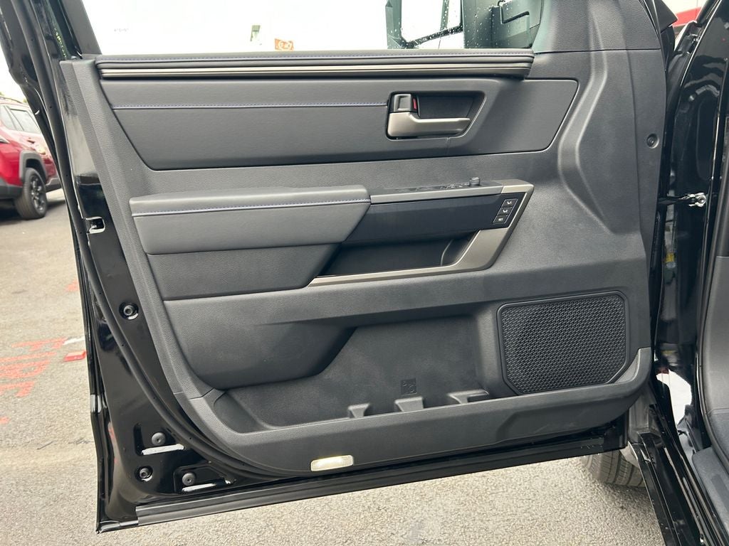 2026 Toyota Tundra i-FORCE MAX Platinum i-FORCE MAX