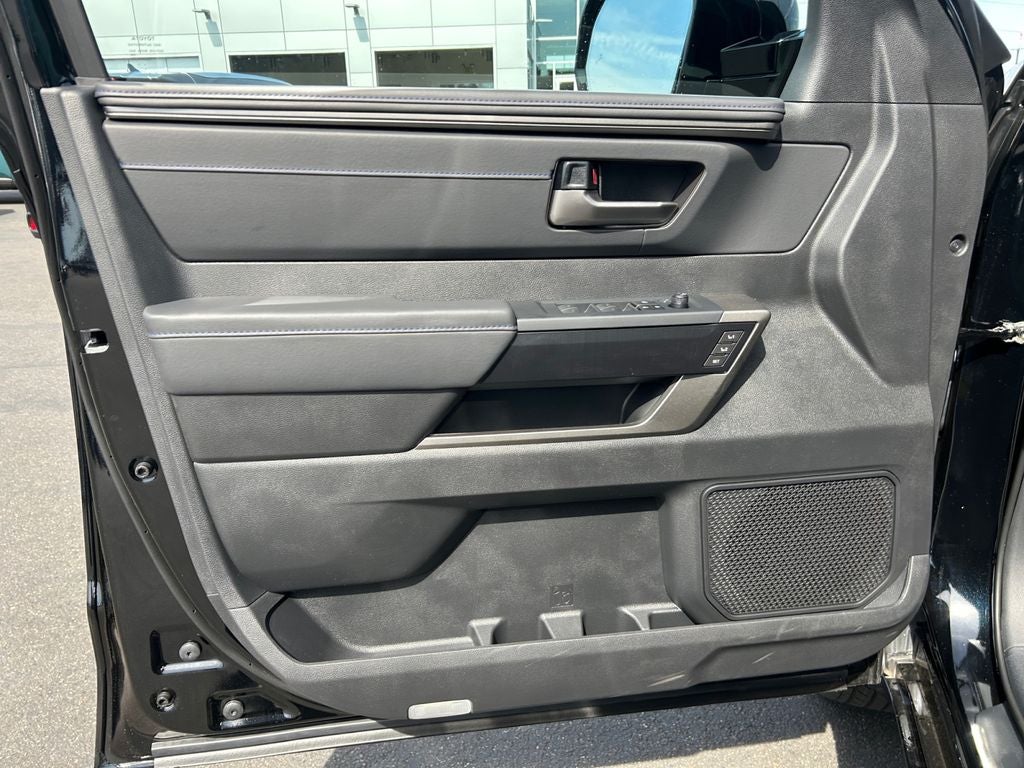 2026 Toyota Tundra i-FORCE MAX Platinum i-FORCE MAX