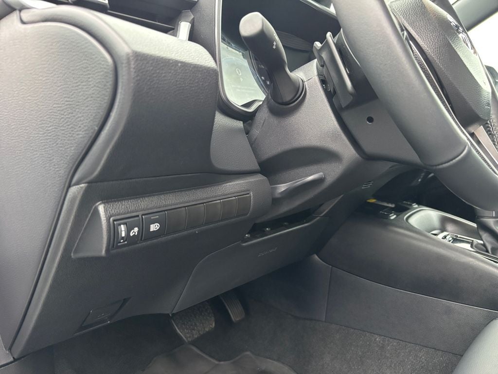 2025 Toyota COROLLA XSE