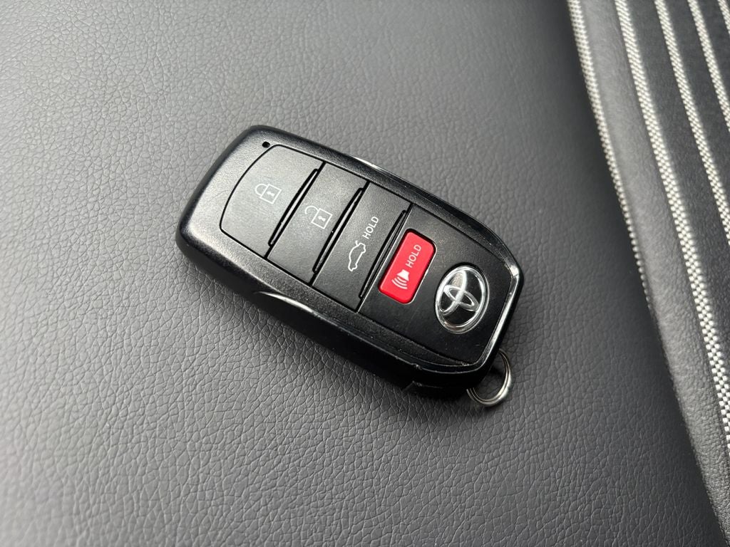 2025 Toyota COROLLA XSE