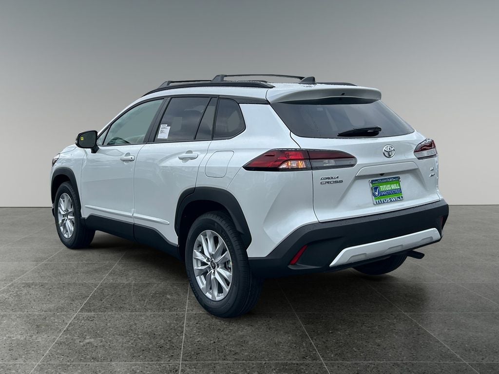 2026 Toyota Corolla Cross LE