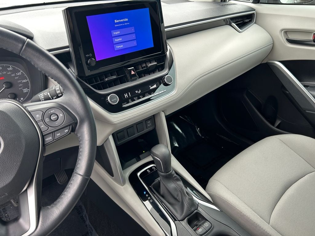 2024 Toyota Corolla Cross LE