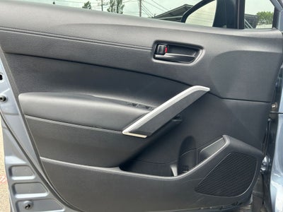 2024 Toyota COROLLA CROSS HV Hybrid SE