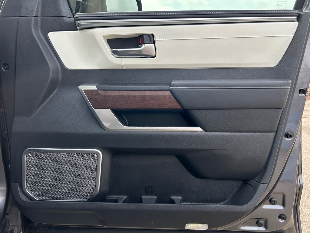 2025 Toyota SEQUOIA 4WD Capstone