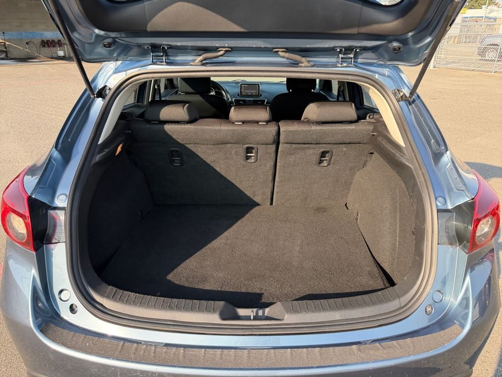 2015 Mazda Mazda3 i Sport