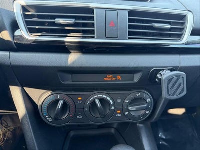 2015 Mazda Mazda3 i Sport