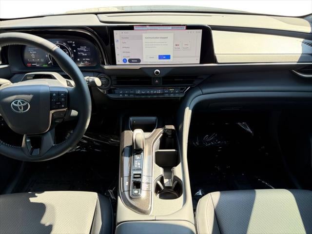 2025 Toyota Crown Signia Limited