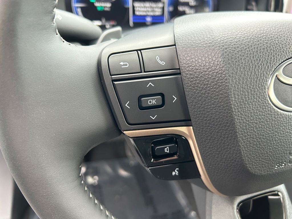 2026 Toyota Toyota Crown Signia XLE