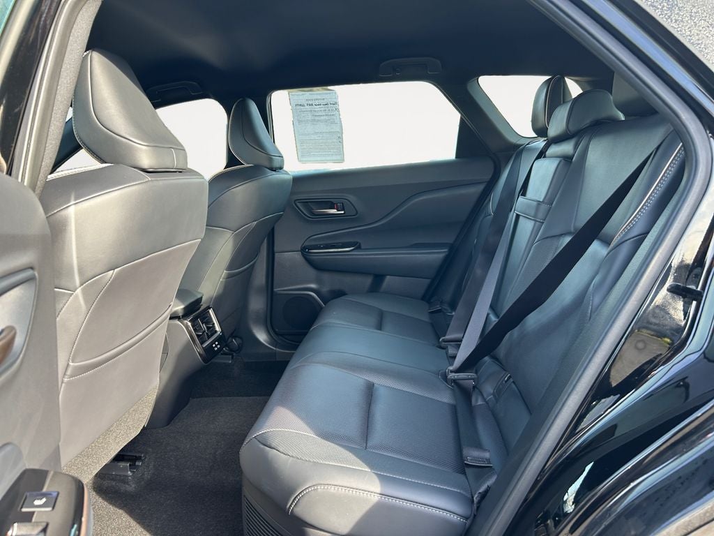 2025 Toyota CROWN SIGNIA XLE Certified