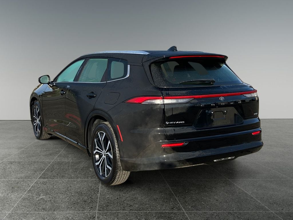 2025 Toyota CROWN SIGNIA XLE Certified