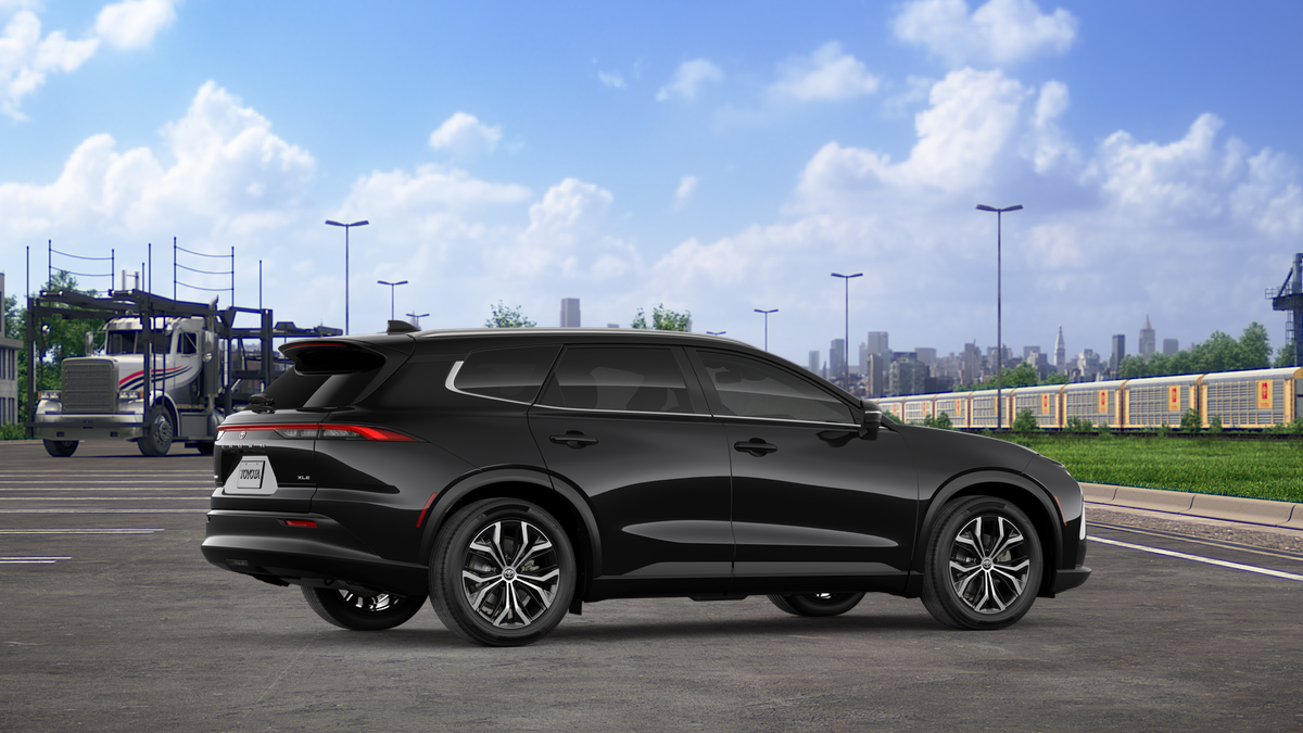 2026 Toyota Crown Signia XLE