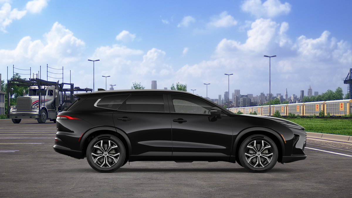 2026 Toyota Crown Signia XLE