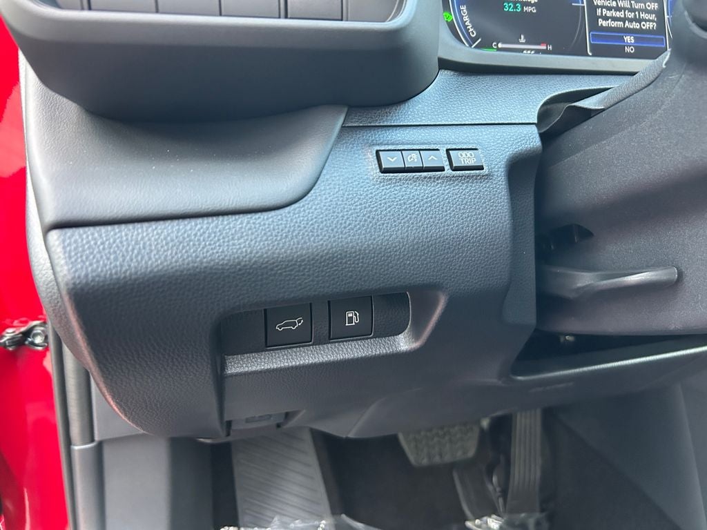 2025 Toyota Toyota Crown Signia Limited