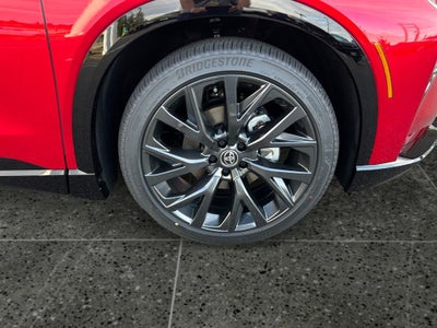 2025 Toyota Toyota Crown Signia Limited