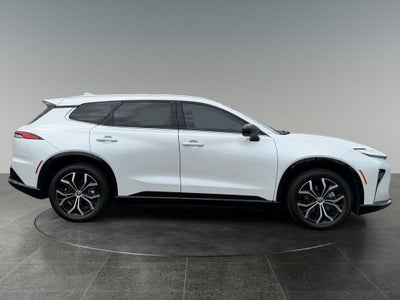 2025 Toyota Crown Signia XLE