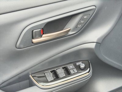 2025 Toyota Crown Signia XLE