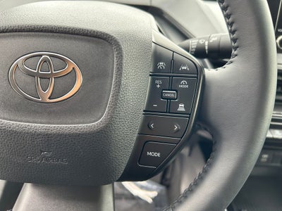 2025 Toyota PRIUS LE