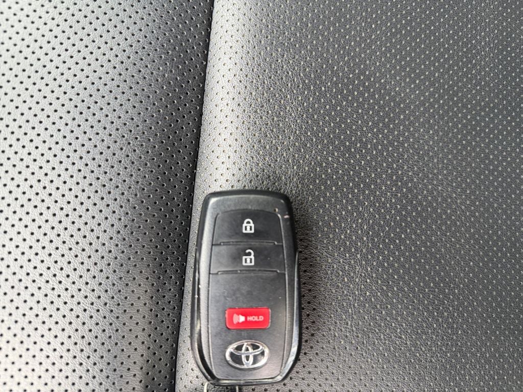 2023 Toyota Prius XLE