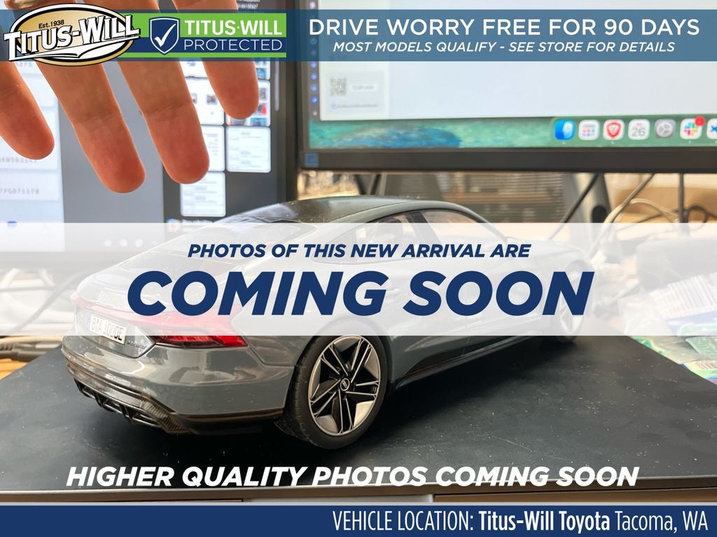 2023 Toyota Prius LE