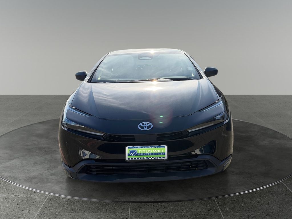 2025 Toyota Prius LE