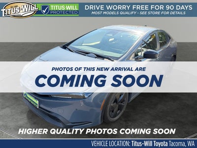 2025 Toyota Prius LE