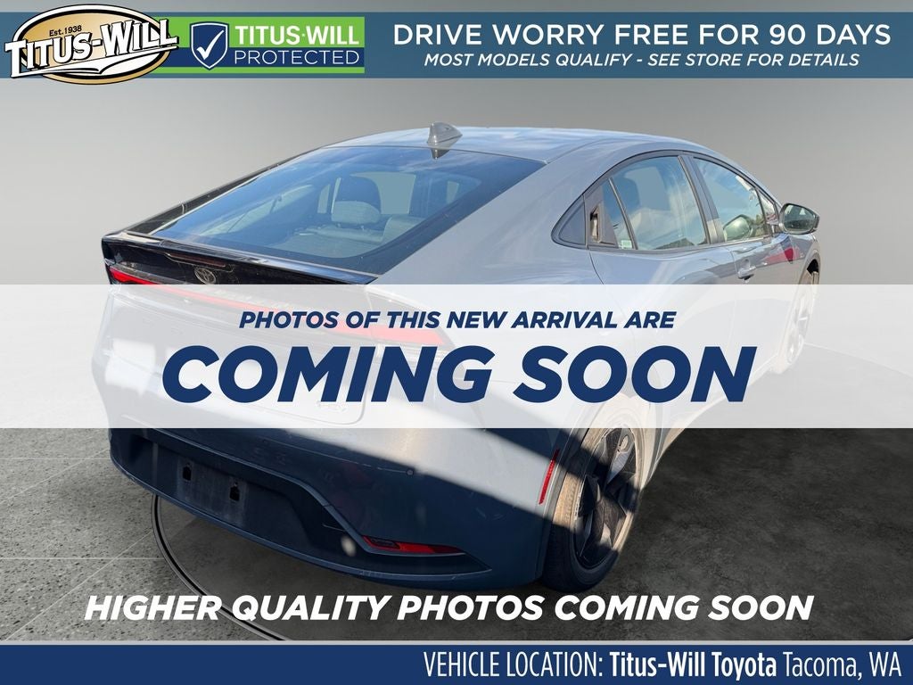 2025 Toyota Prius LE