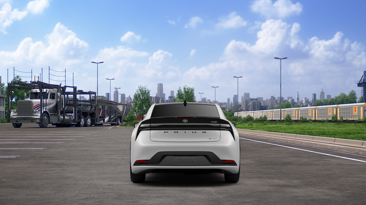 2027 Toyota Prius Plug-In Hybrid XSE Premium