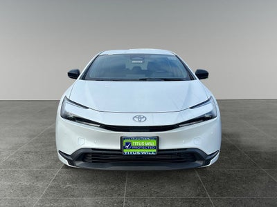 2026 Toyota Prius LE AWD