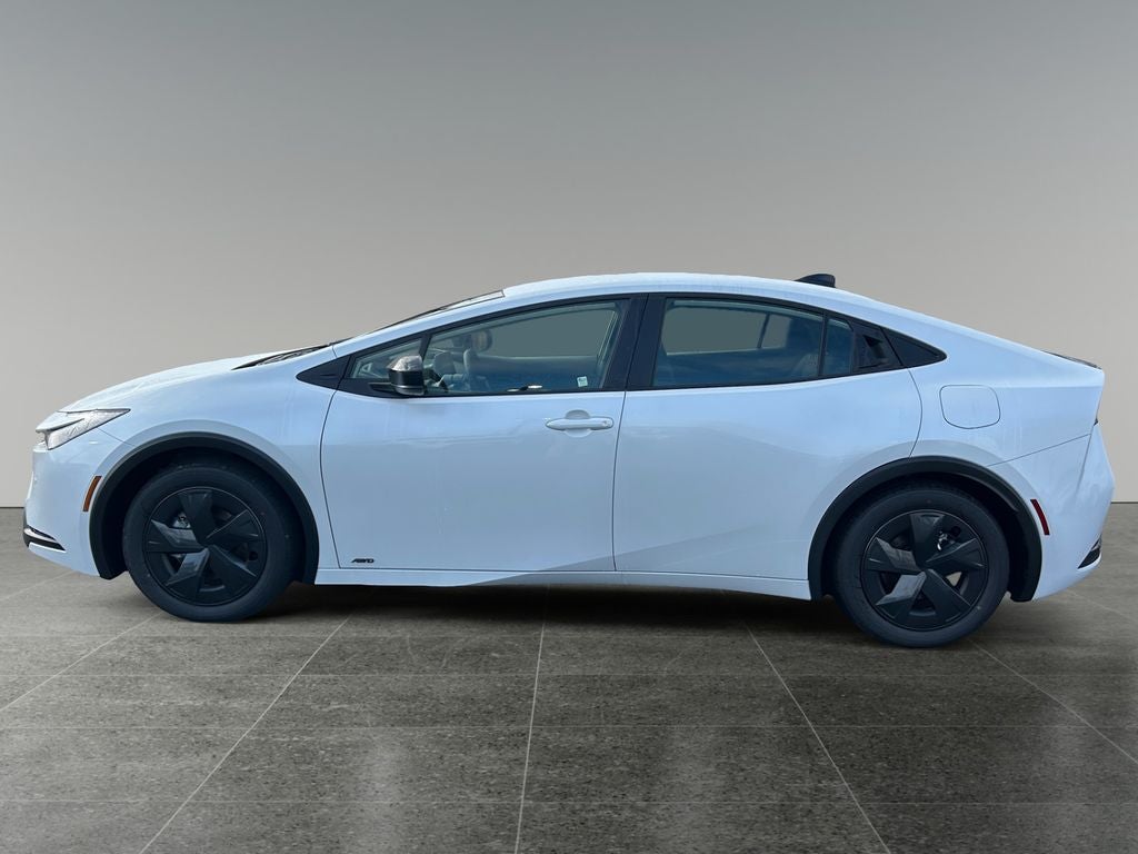 2026 Toyota Prius LE AWD