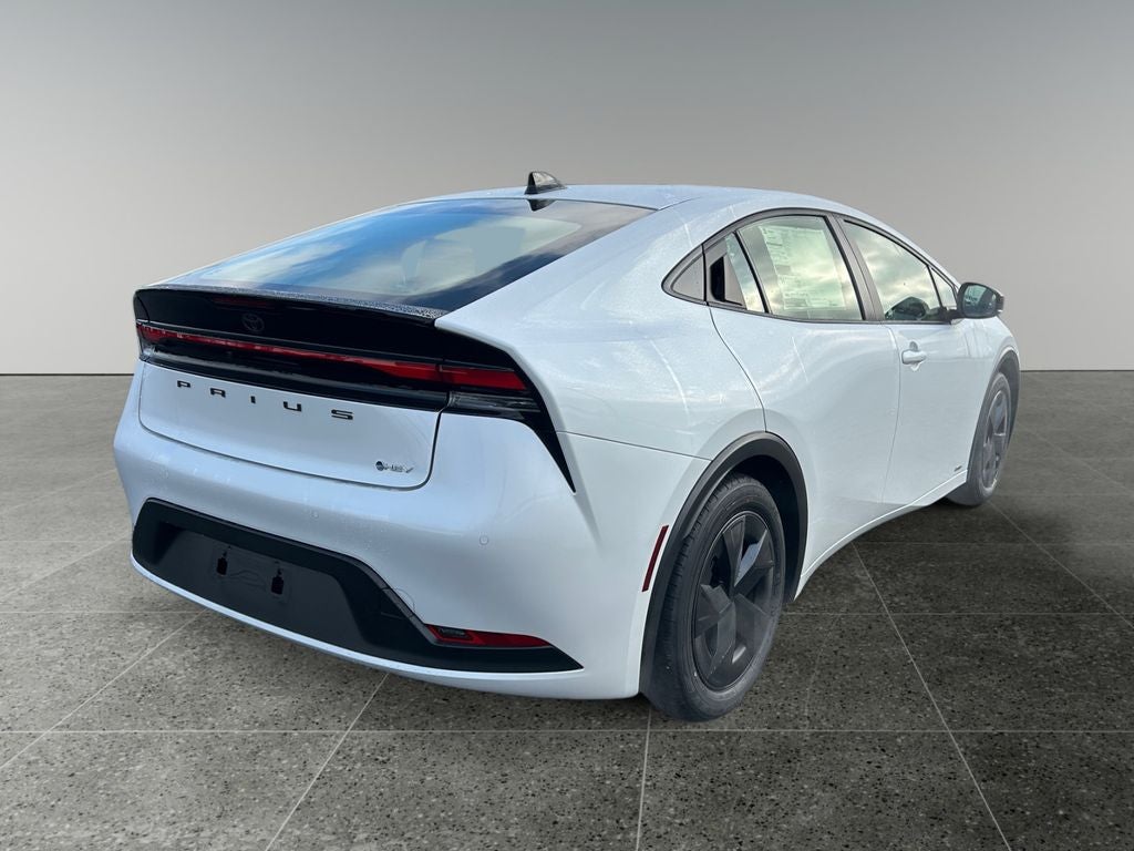 2026 Toyota Prius LE AWD