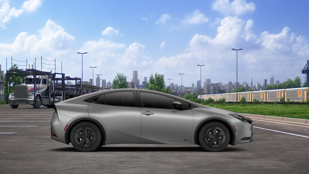 2027 Toyota Prius LE AWD