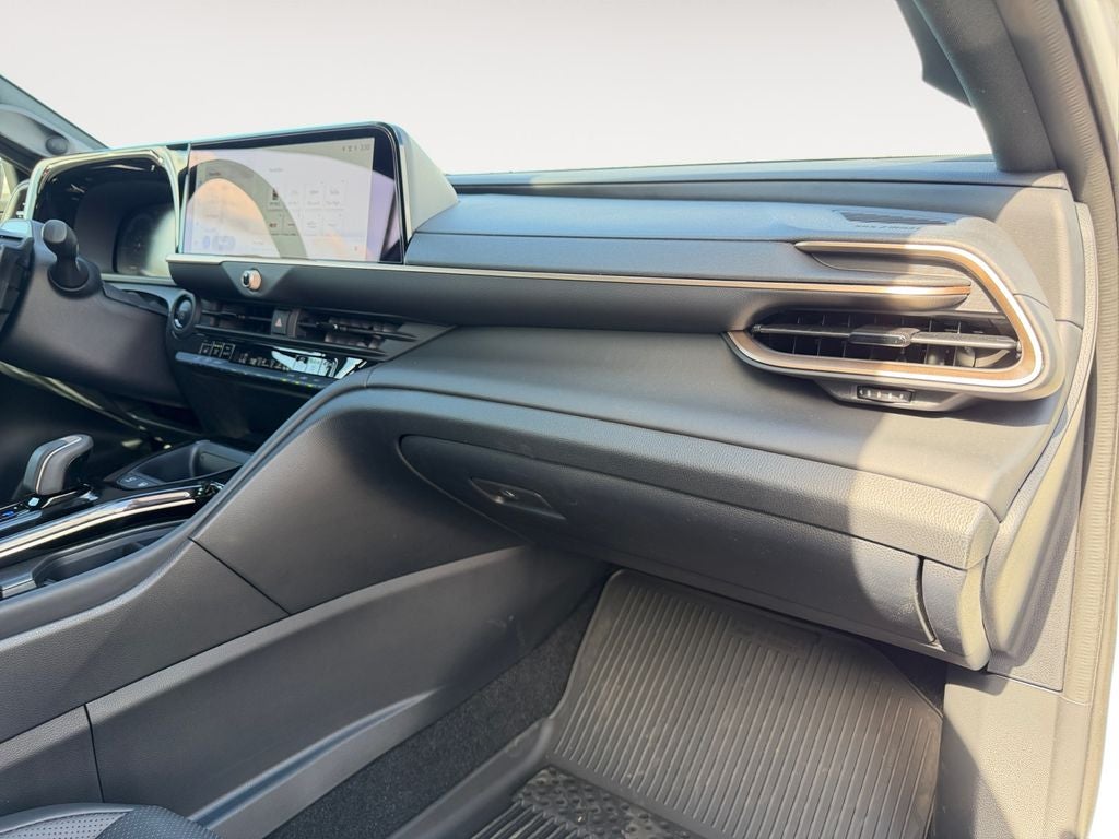 2026 Toyota Crown Platinum