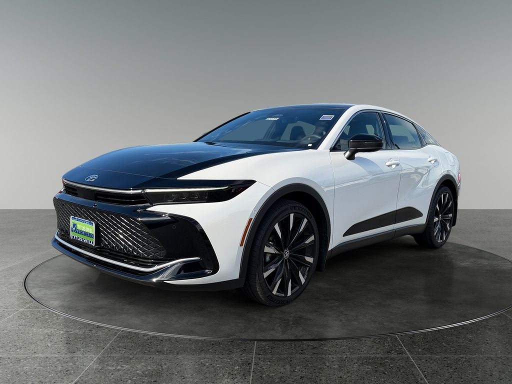 2026 Toyota Crown Platinum