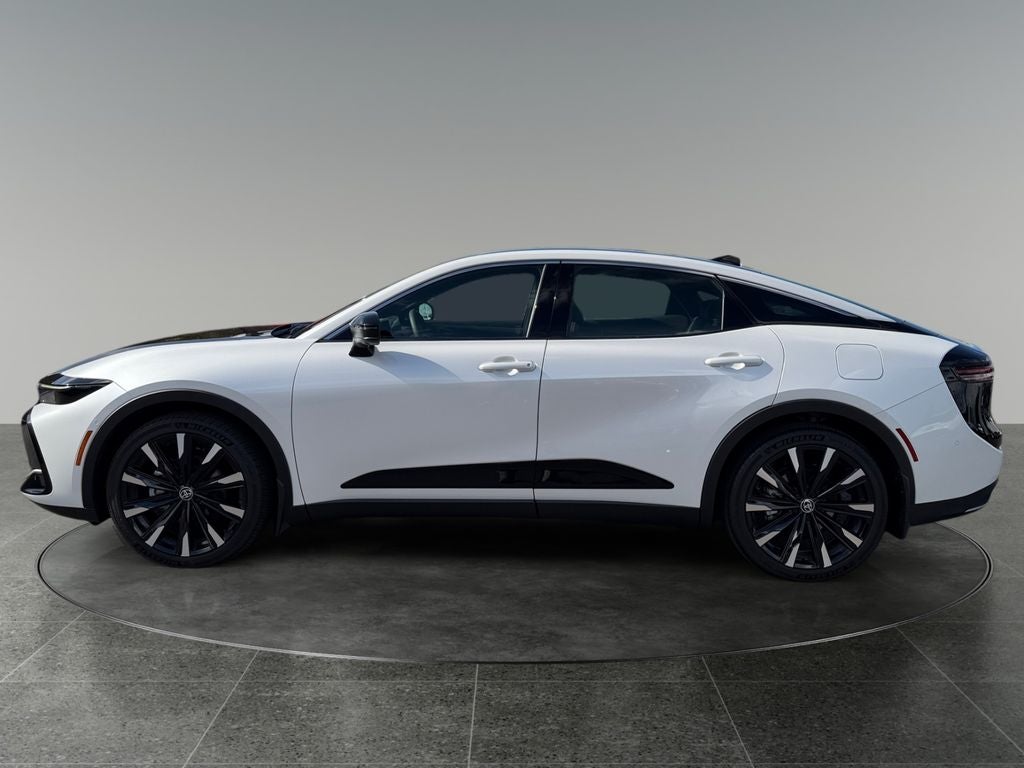 2026 Toyota Crown Platinum