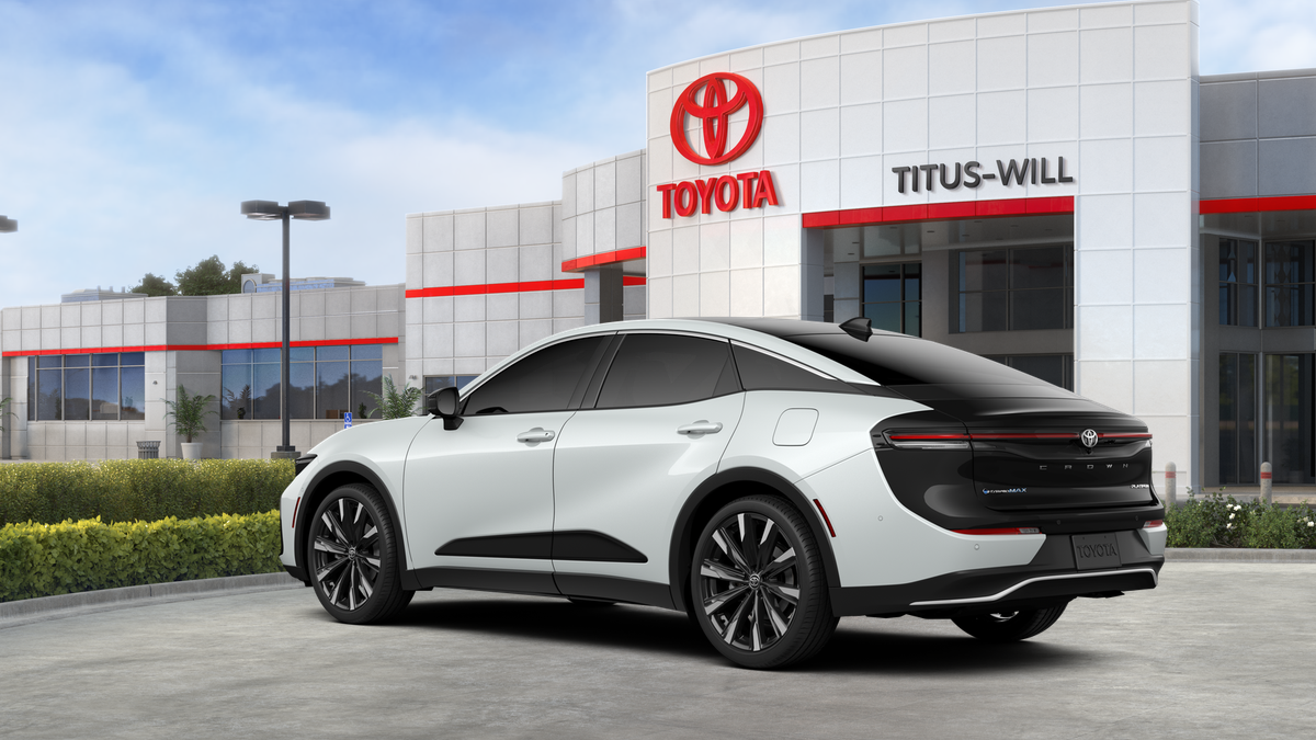 2026 Toyota Crown Platinum - Photo 42
