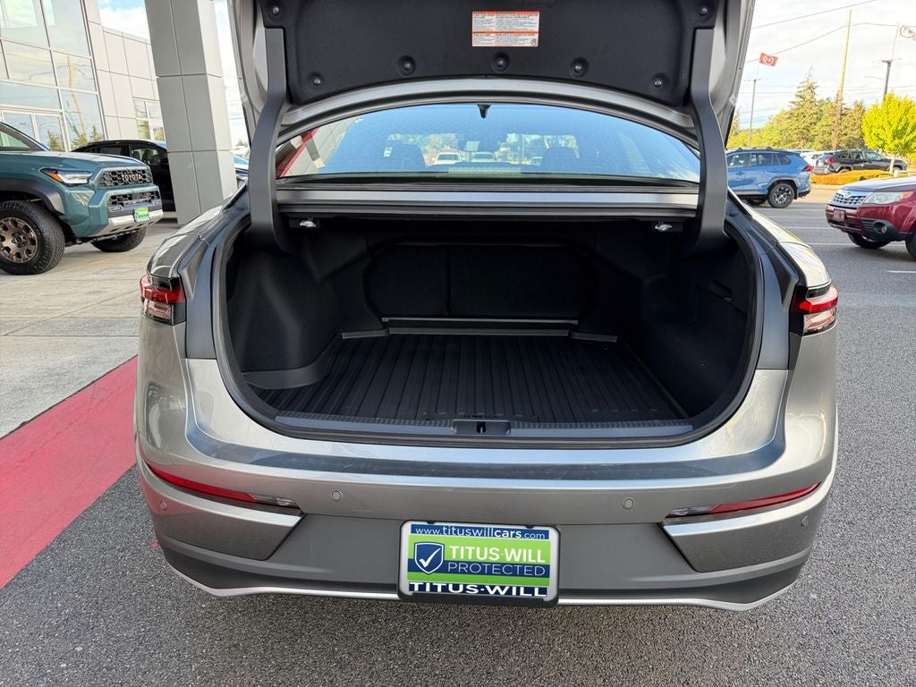 2026 Toyota Crown Platinum