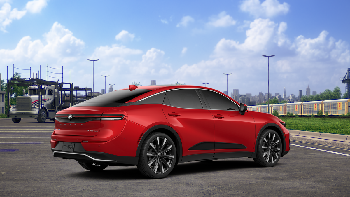 2026 Toyota Crown Platinum