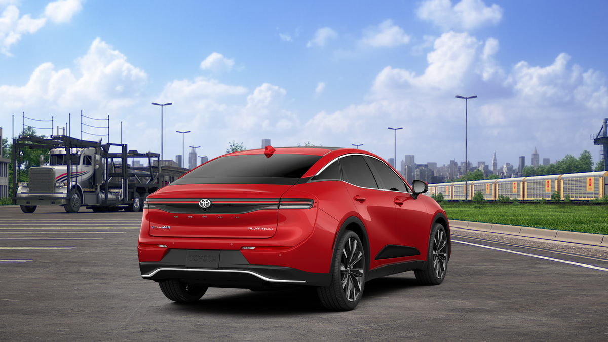 2026 Toyota Crown Platinum