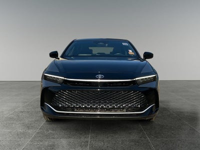 2025 Toyota Crown Platinum